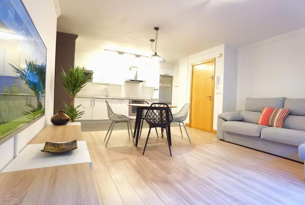 Completo Apartamento A Un Paso De La Concha San Sebastián Kültér fotó